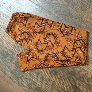 LuLaRoe leggings